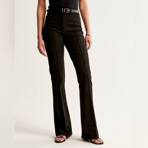 ABERCROMBIE & FITCH,‎ WOMENS PANTS BLACK SIZE 33L, FLARE HIGH RISE, POCKET